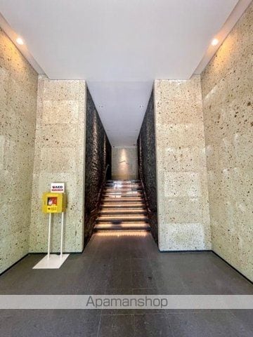 チェスターコート御茶ノ水の玄関写真