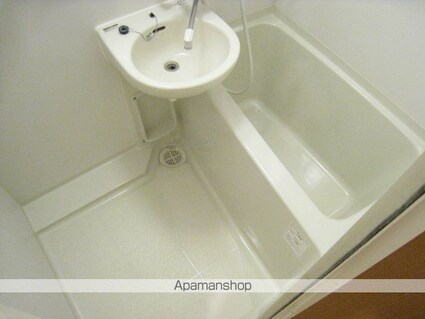 東京都杉並区高円寺南２丁目[1K/13.73m2]のバス