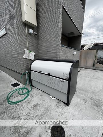 CASACALMAMINAMIEGUCHIの内装写真