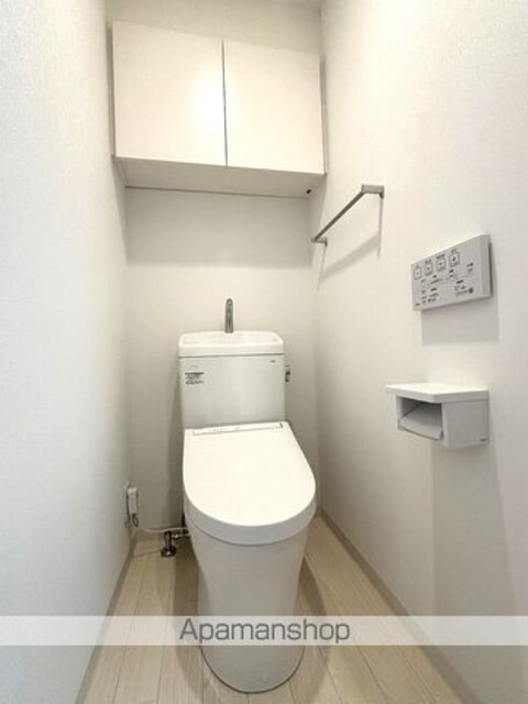 クレイシア立川[2K/25.54m2]のトイレ