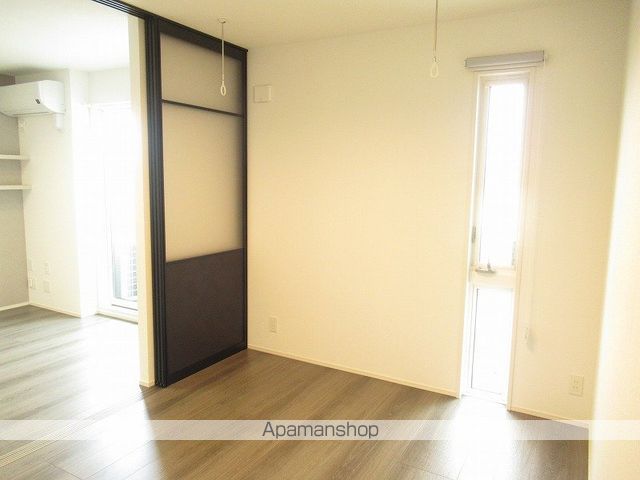TORISIA向中野2丁目の内装写真