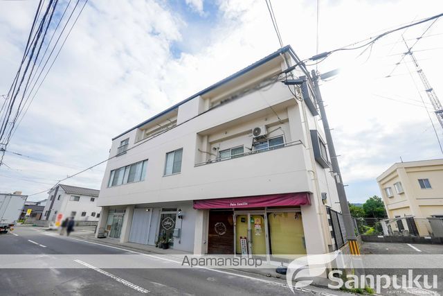 シェブー和気の外観写真