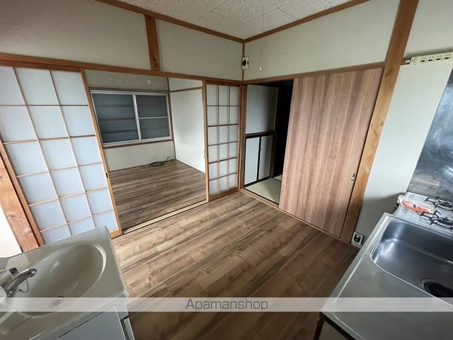 浜松市中央区 1階建 築35年の内装写真