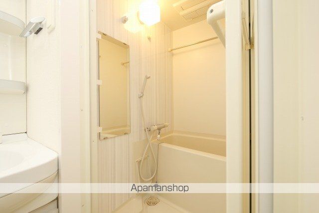 SーRESIDENCE新大阪WESTの内装写真