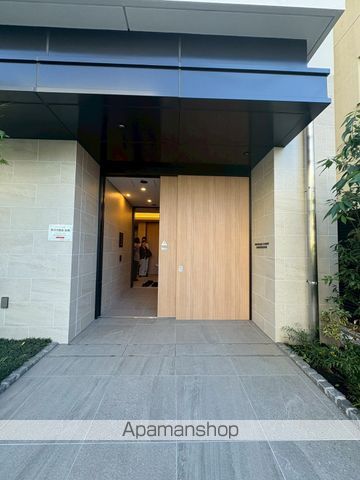 プレディアコート三軒茶屋の外観写真