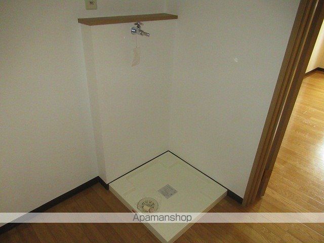 ボアソナードIIIの内装写真