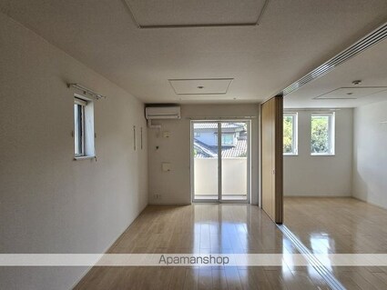 ラ・ヴィーニュ瀬戸[2LDK/55.86m2]のリビング・居間