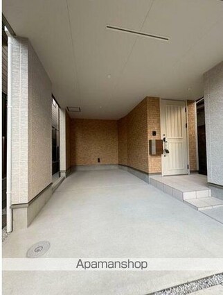 八王子市田町戸建[3LDK/81.76m2]の駐車場