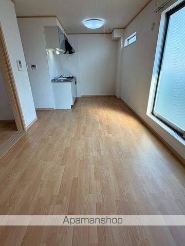アーバン新家の内装写真