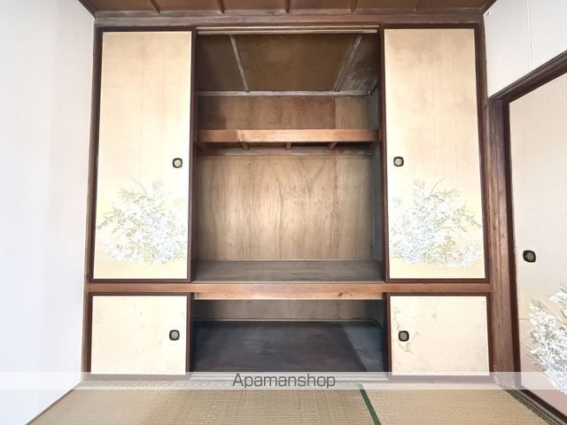 富岡町3丁目2番貸家の内装写真
