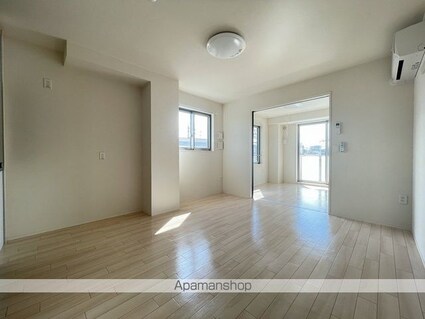 イーストガーデン[1LDK/38.2m2]の内装3