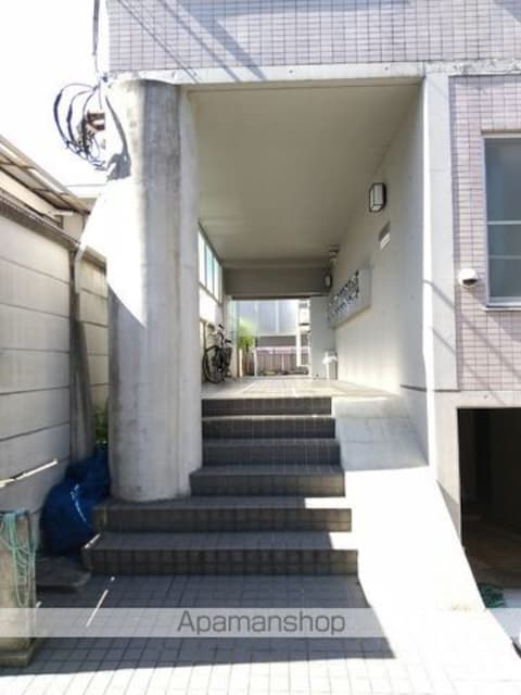 ＪＫ中野[1R/20.14m2]のエントランス