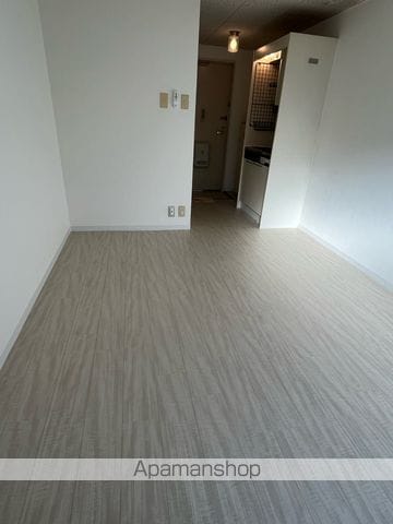 メゾンビブールの内装写真