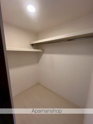 カーサグラナーテ[1R/30.62m2]の収納