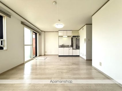 ルーヴルやまとⅡ[1LDK/44.71m2]のリビング・居間