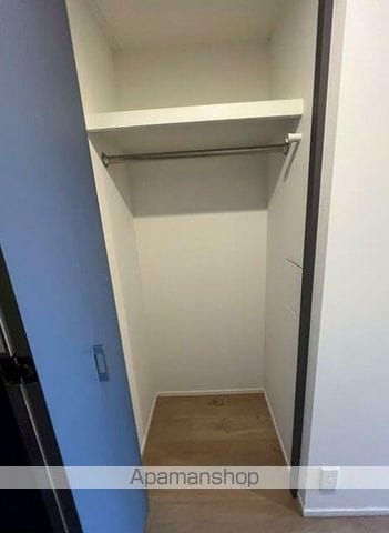ドゥーエ西大島IIIの内装写真