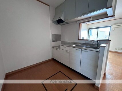 ヴェルドミール港ヶ丘　Ｉ[2LDK/57.9m2]のキッチン