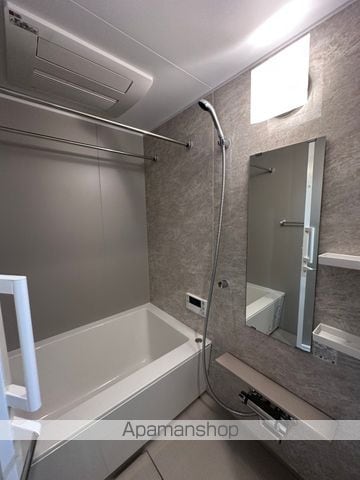 ラティエラ武蔵小山レジデンスの内装写真