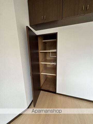 アクセス天神の内装写真