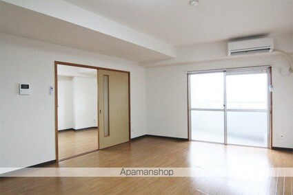 ピカデリーサーカス７ラックⅡ[2LDK/46.7m2]のリビング・居間