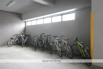 ニックビル持田[1K/30.24m2]の共用部1