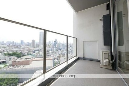 コンフォリア新宿イーストサイドタワー[1R/41.23m2]のバルコニー