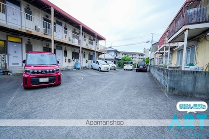 第３１杉フラット[2DK/36.45m2]の駐車場