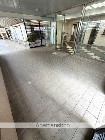 リバータウン錦本の玄関写真