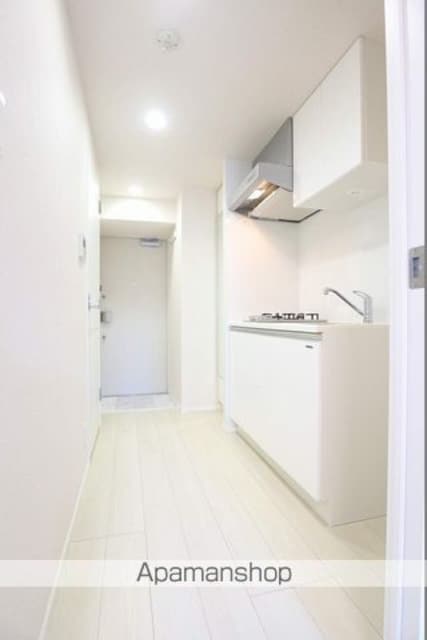 東京都立川市曙町２丁目[1K/24.96m2]の玄関
