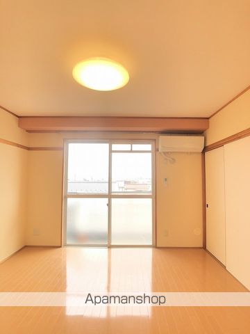 Fハイツ・小原田の内装写真