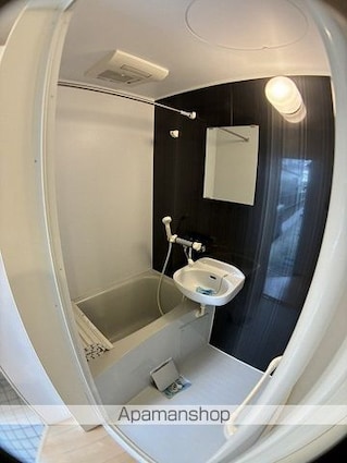 サンシャイン鶴見[1R/17.3m2]のバス