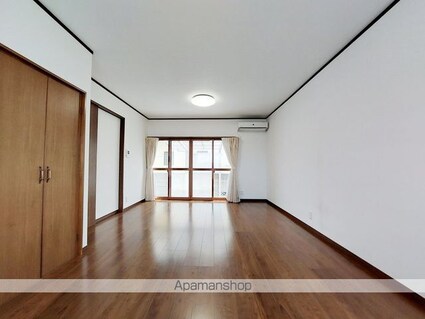 カインド古川北[4LDK/81.17m2]の内装1