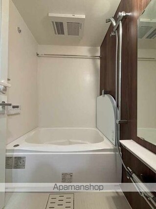 ルミーク本町イースト[1DK/25.44m2]のバス