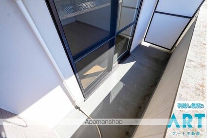 ピュアジュネスＭ・Ｊ・Ｋ[1K/26.64m2]のバルコニー