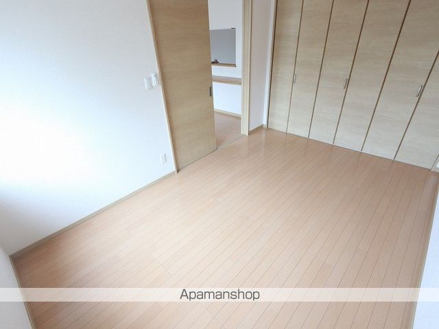 ロイヤルハイム明野新町Jの内装写真