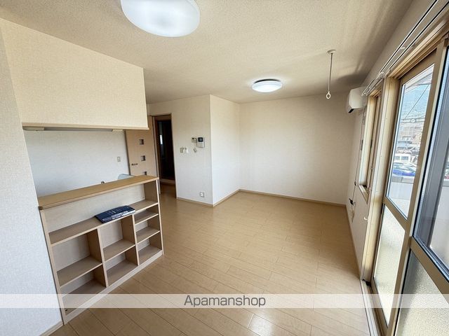 コリーヌ寿の内装写真