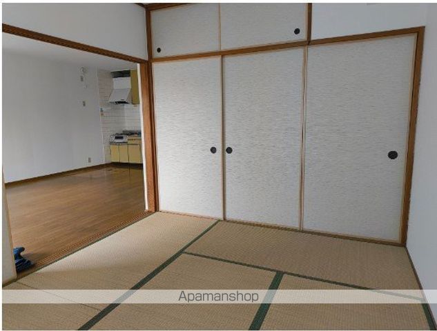 コープ野村香椎駅東B棟の内装写真