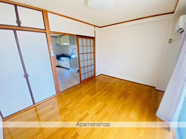 ヴィラコートピジョンの内装写真
