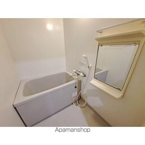 Y’sIZUMIの内装写真