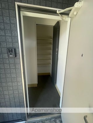 ラヴィ新八代[1LDK/34.36m2]の玄関