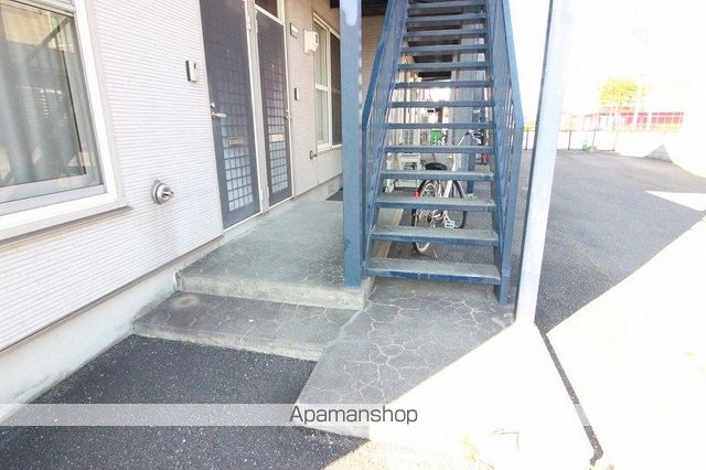 セントラル住吉の玄関写真