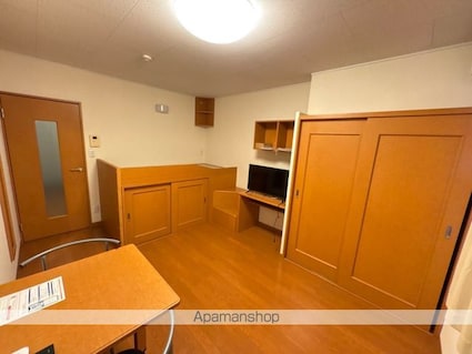 レオパレスＬＵＫＥ[1K/28.02m2]のリビング・居間