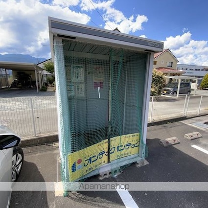 ピオニール小林Ⅰ[1LDK/47.97m2]の共用部1