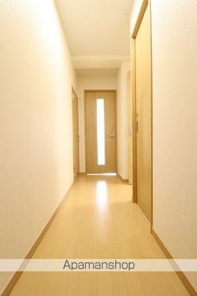 ハイツ多摩[2LDK/58.7m2]の玄関