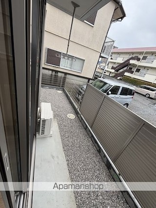 ＴＯＭＵＳＥＩ　Ⅵ[2LDK/53.88m2]のバルコニー