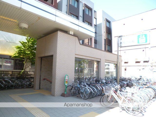 フェーラシュヴァル南円山の周辺写真