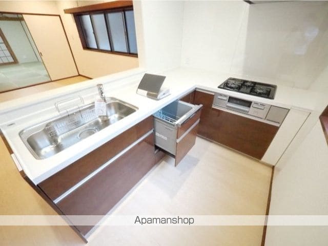 鶴見区生麦戸建ての内装写真