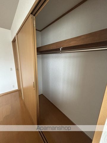 片瀬ハイツの内装写真