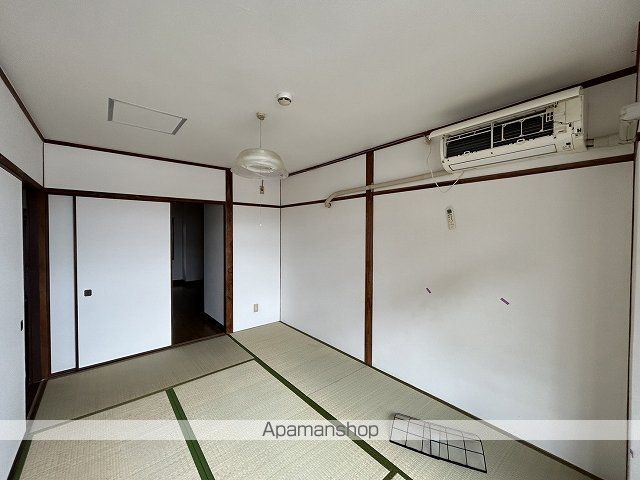 FANCY NAKAHIROの内装写真