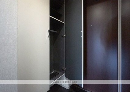 セイワパレス丸の内駅前[1LDK/60.59m2]の玄関